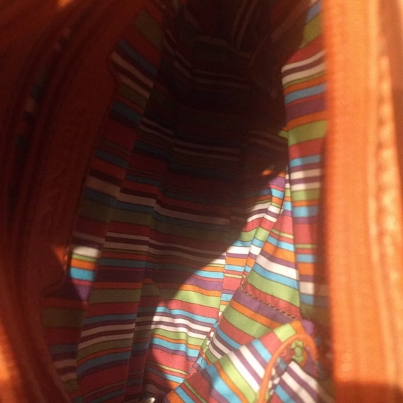 Beautiful Genuine leather bag by Danier 🍀 - Picture 10 of 12